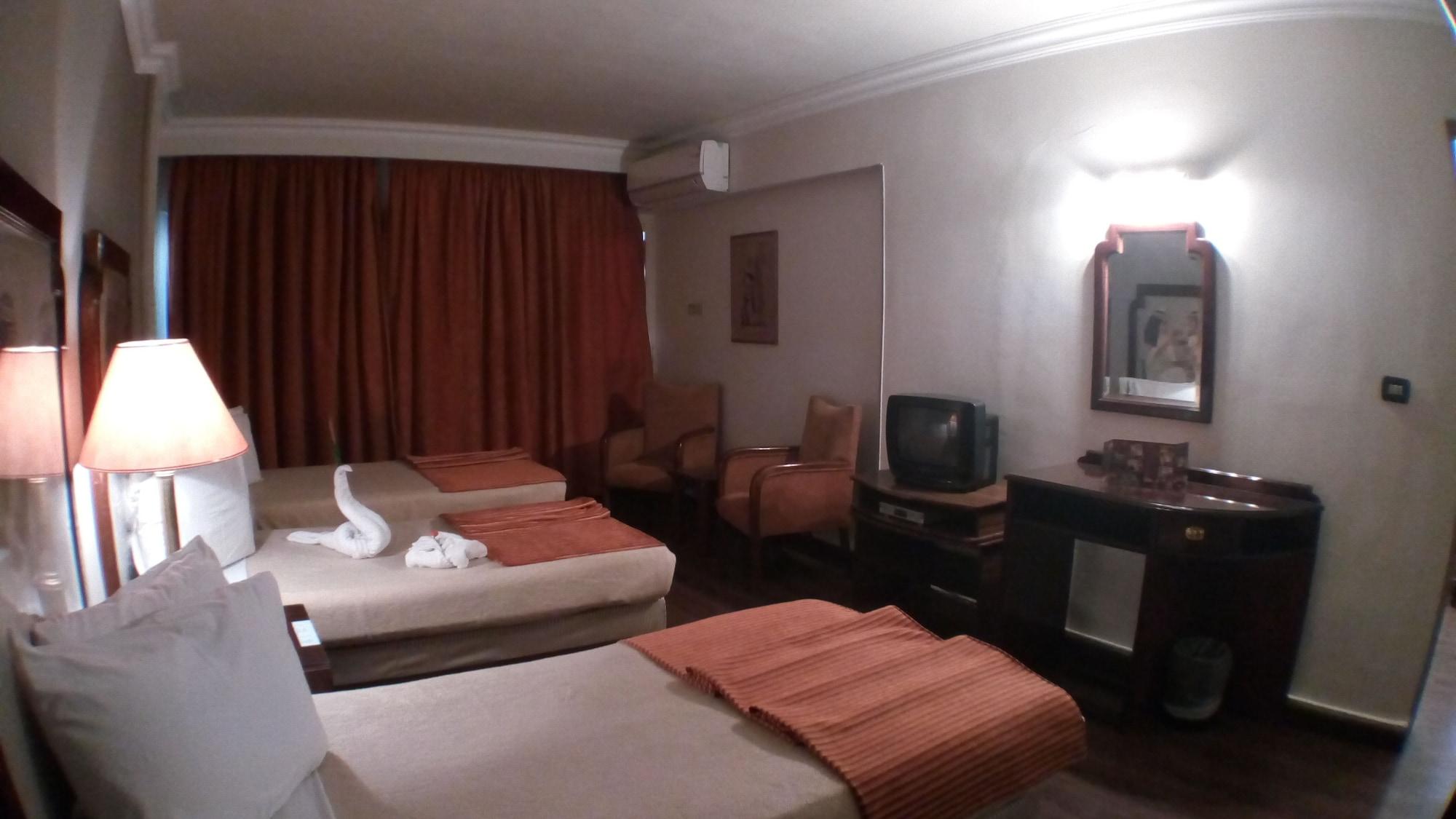 Zayed Hotel Giza Exterior photo